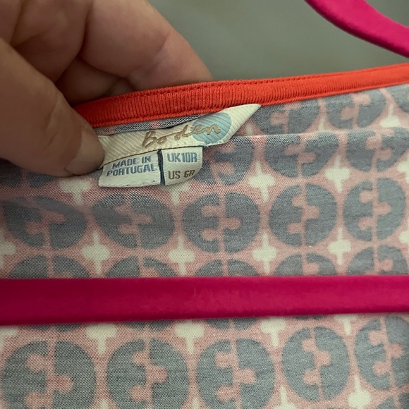 BODEN cotton blend dress - size 6R geometric pattern. Super comfortable - Picture 3 of 5